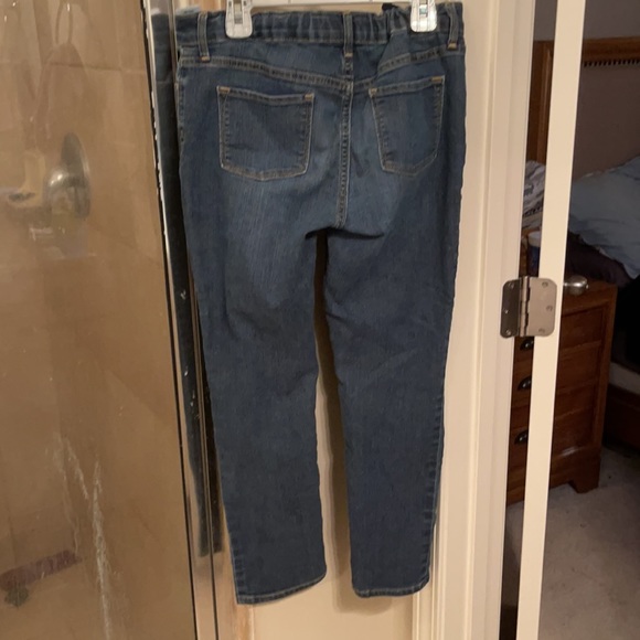 Skinny - Picture 3 of 3